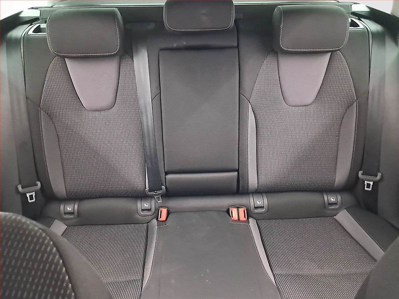 Škoda Octavia (2023) Ambition 1.5 TSI e-tec - fotka 10 z 20