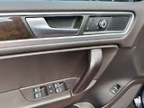 Volkswagen Touareg (2013) 3.0TDI Vzduch Navi Pano Kamera - náhled 22