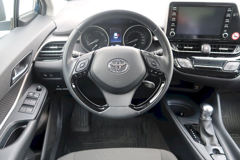 Toyota C-HR (2023) Comfort Business 1,8  Hybrid e - fotka 10 z 27