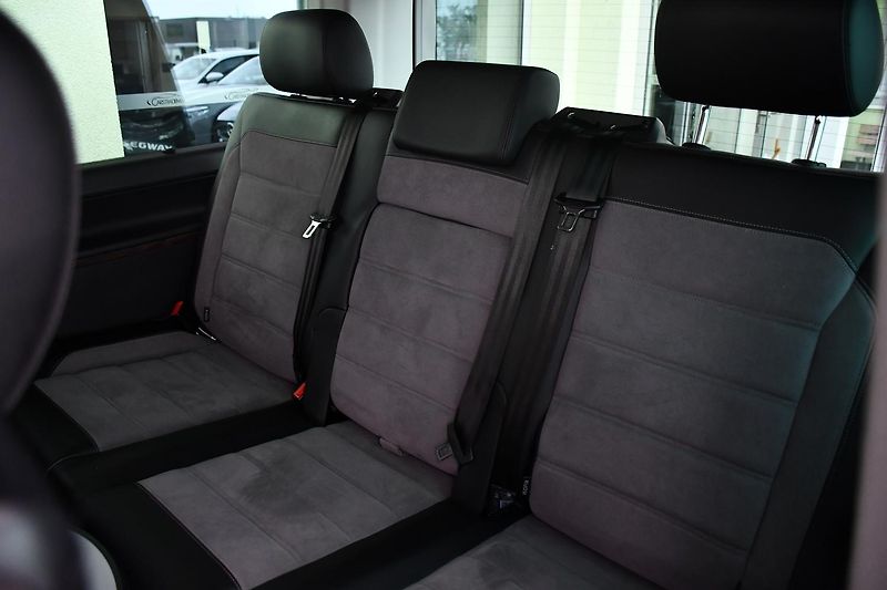 Volkswagen Multivan 2.0TDI BULLI VIRTUA DCC TAŽNÉ  - fotka 22 z 37