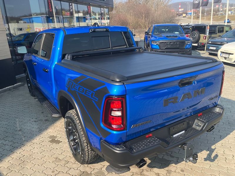 Dodge RAM 3.0 I6 426k REBEL PREMIUM EDIT - fotka 14 z 78