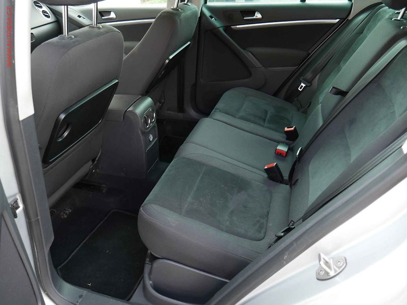 Volkswagen Tiguan (2012) 1.4 TSi, xenon, autoAC - fotka 10 z 18