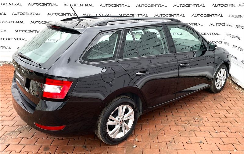 Škoda Fabia 1,0 TSi,Po servisu,1.maj.,ČR - fotka 4 z 22