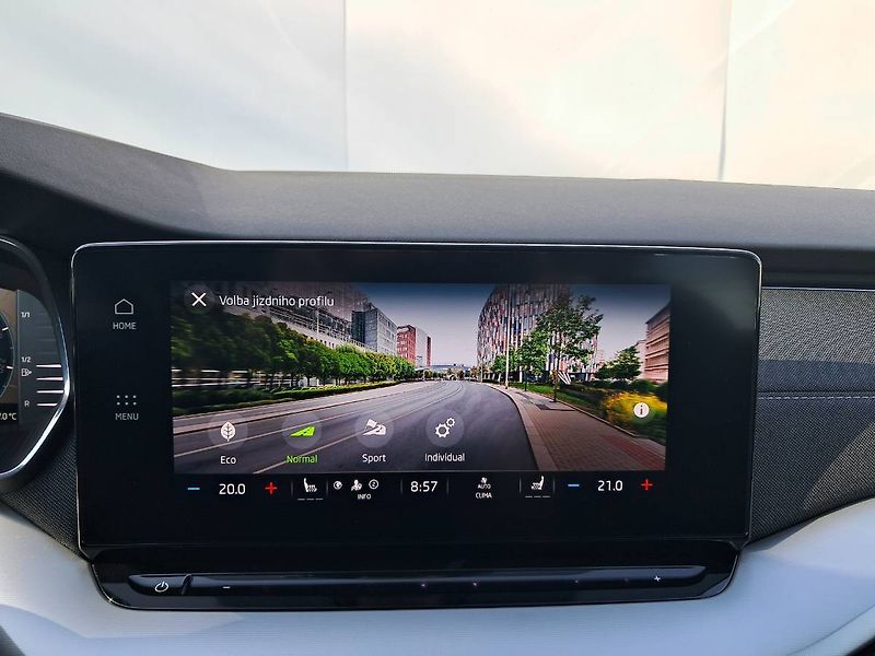 Škoda Octavia (2023) COMBI IV STYLE Plus 2.0 TDI / - fotka 13 z 29