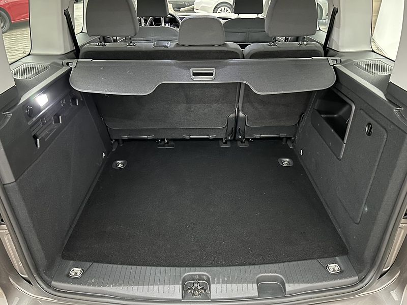 Volkswagen Caddy 2.0 TDI Life - fotka 22 z 22