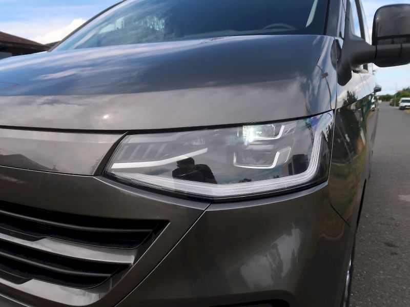 Volkswagen Caravelle (2026) LIFE 2.0TDI 125KW 4x4 DSG 8MÍS - fotka 11 z 31