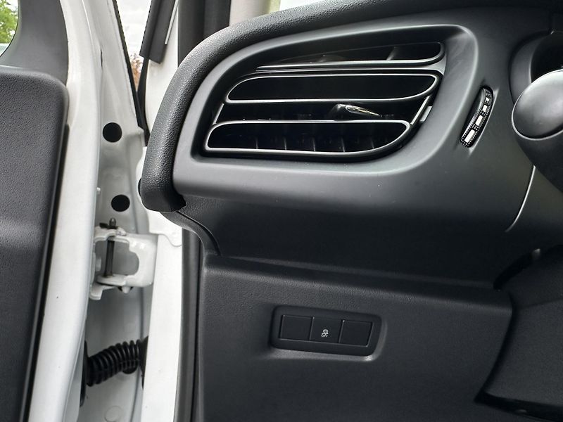 Citroën C3 (2014) 1.0 / 50kW *KLIMA* 1.Maj.  - fotka 8 z 31
