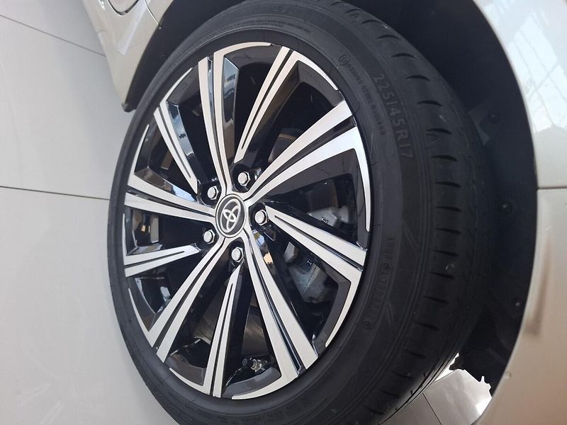 Toyota Corolla 1.5i 92KW 2023 COMFORT - fotka 4 z 11