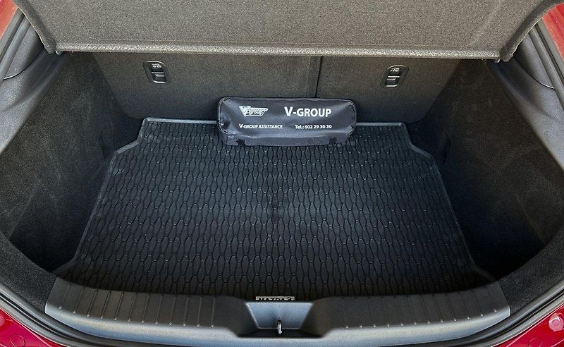 Mazda 3 (2025) G140 2.5 Centre-Line AT - fotka 7 z 19