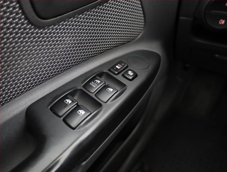 Kia Rio (2011) 1.4 16V, ČR,1.maj, nová STK - fotka 10 z 12