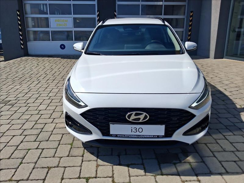 Hyundai i30 (2026) 1,6   TGDI DCT STYLE - fotografie inzerátu