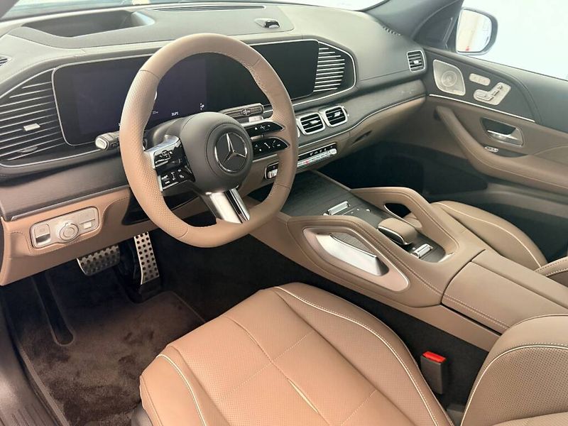 Mercedes-Benz GLS (2026) 450 d 4MATIC - fotka 2 z 6