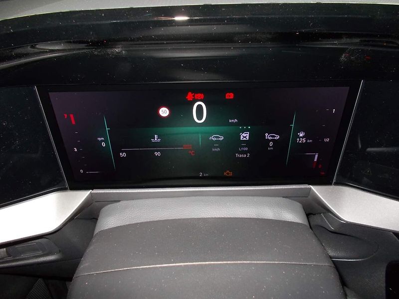 Opel Mokka (2026) HIT 1.2 TURBO (100kW/136k) MT6 - fotka 27 z 28
