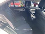 Mercedes-Benz Třídy E E 220d 4M AVANTGARDE - náhled 17