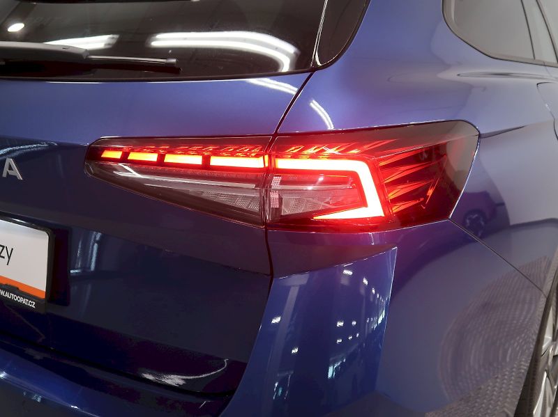 Škoda Superb (2024) SELECTION 2.0TDI 110KW DSG PAN - fotka 11 z 42
