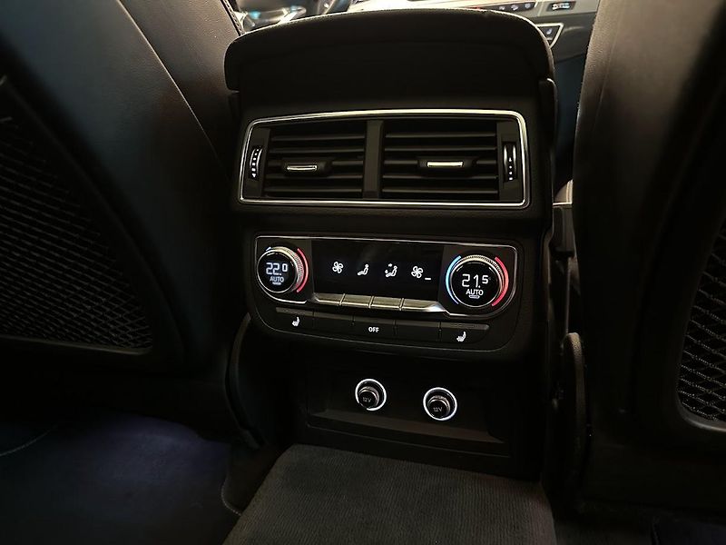 Audi Q7 (2018) 50TDI 7 míst MATRIX CZ  - fotka 19 z 33