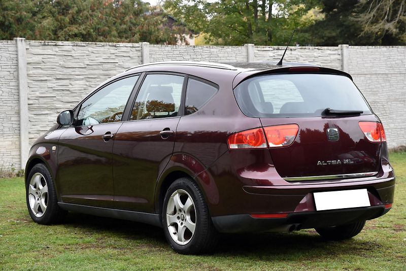 Seat Altea XL 2.0 TDi DSG6,XENON,KLIMA,AL - fotka 4 z 45
