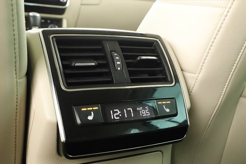Škoda Superb (2017) Style 2.0 TSI, Automat, Kůže - fotka 11 z 21