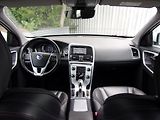 Volvo XC60 (2016) 2.0 D4 140kW OCEAN RACE KRÁSNÉ - náhled 11