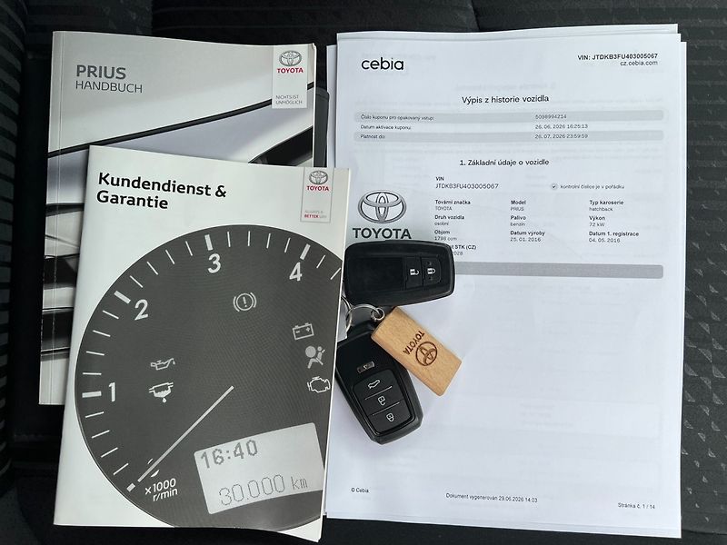 Toyota Prius (2016) 1.8VVT-i HYBRID Kamera! HUD! - fotka 21 z 39