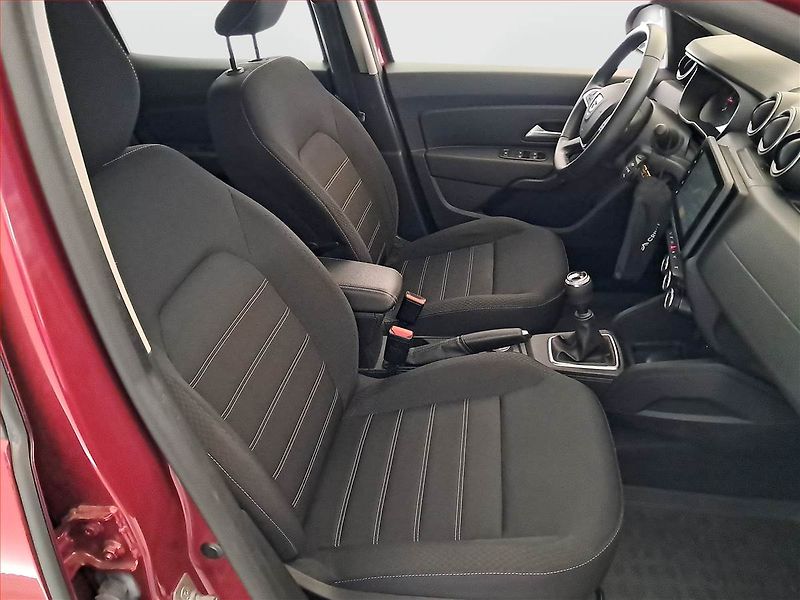 Dacia Duster (2022) 1.5 Blue dCi, 4X4, ČR,1.maj - fotka 9 z 17