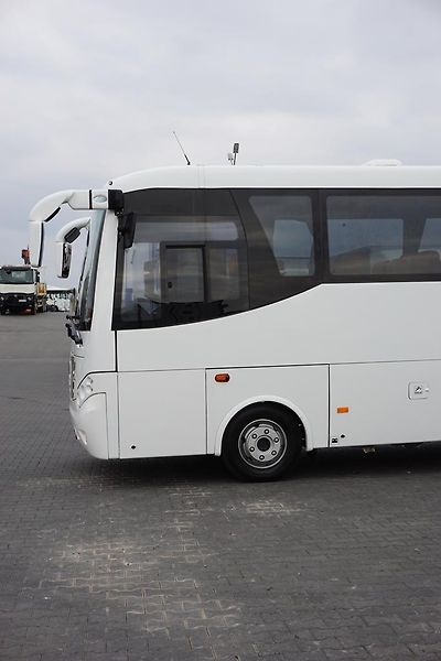 Mercedes-Benz (2017) APOLLO / EURO 6 / 41 OSÓB / 11 - fotka 28 z 54