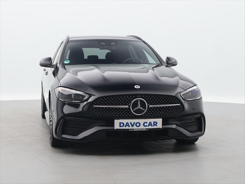 Mercedes-Benz Třídy C 2.0 220d 147kW AMG-Line - fotka 2 z 30