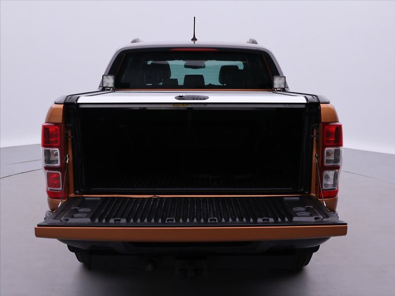 Ford Ranger 3,2 TDCI 147kW Aut. Wildtrak - fotka 9 z 27