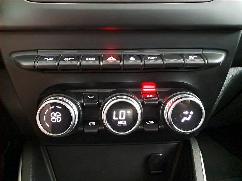 Dacia Duster (2019) 1.6 SCe, 4X4, ČR,1.maj - fotka 18 z 18