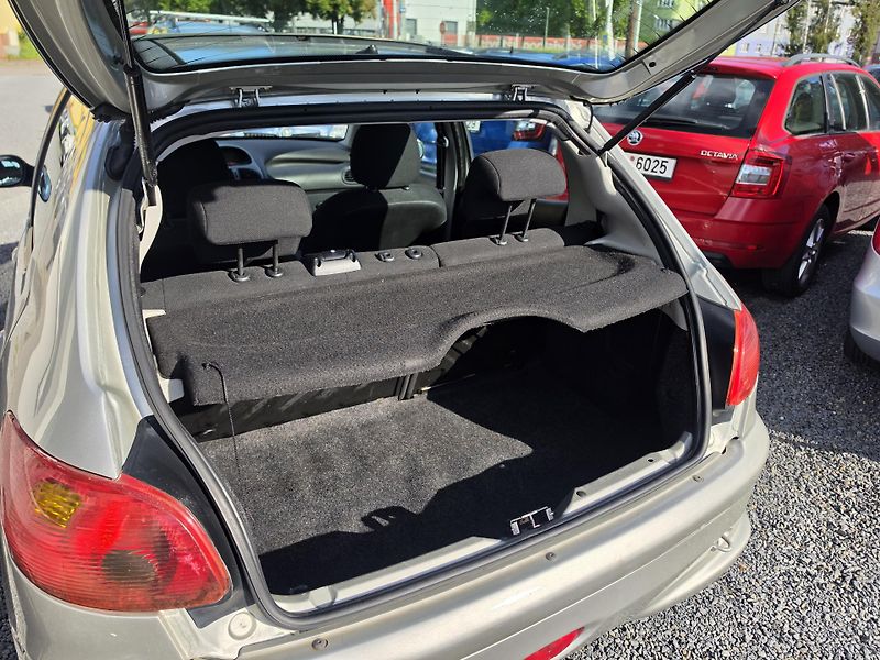 Peugeot 206 1.6 i 80kw Panorama  - fotka 5 z 21