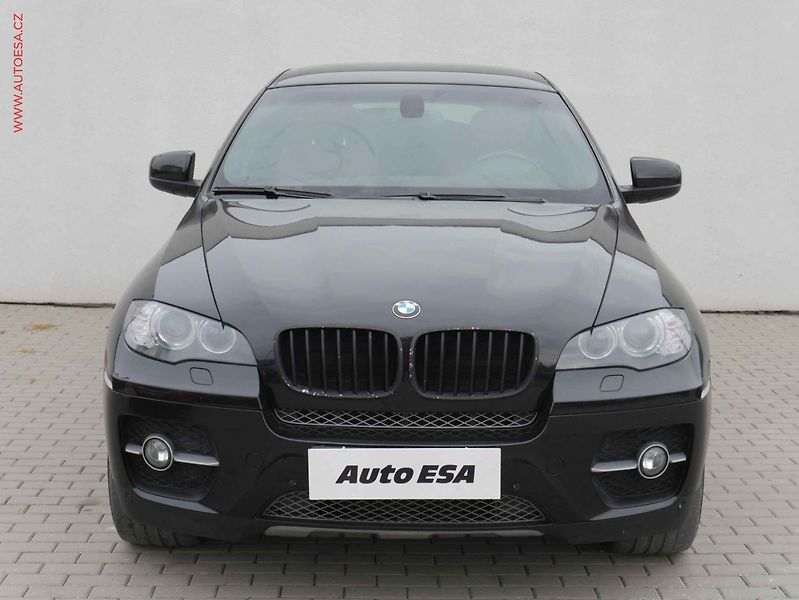 BMW X6 (2011) 3.0D xDrive 30D, AT, bixen - fotka 2 z 23
