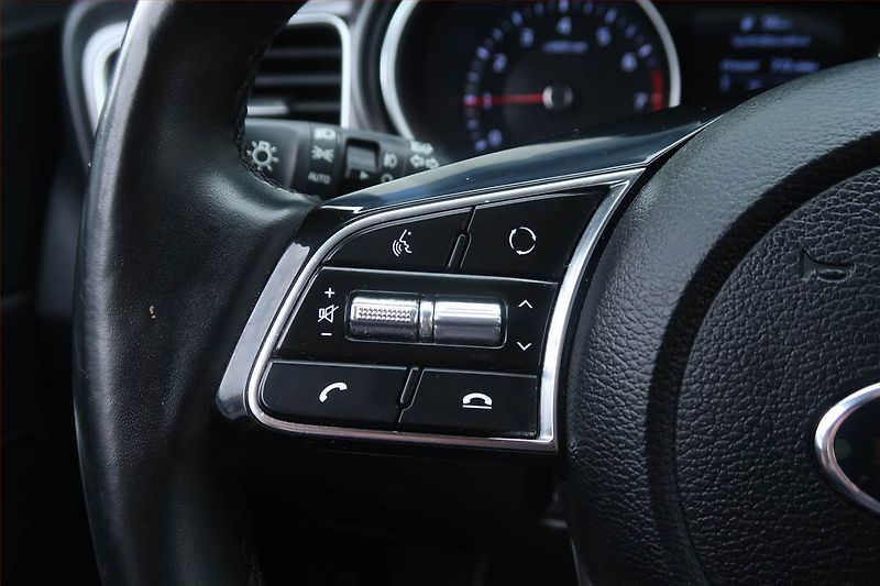 Kia Ceed (2021) Silver 1.0 T-GDI, Serv.kniha - fotka 17 z 20