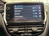 Peugeot 2008 (2018) Allure 1.2 PureTech 130 MAN6 - náhled 14