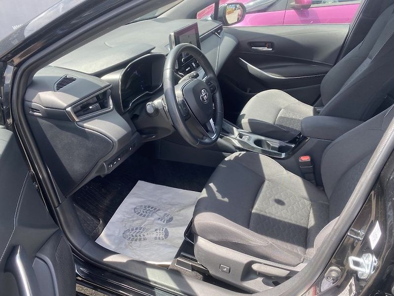 Toyota Corolla 2.0HSD, ČR-1m, ComTech, DPH - fotka 11 z 29