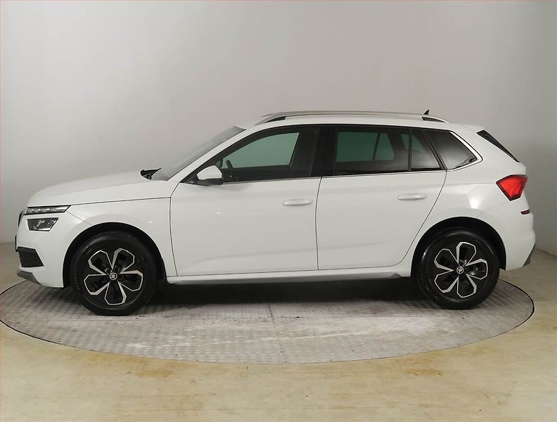 Škoda Kamiq (2021) Style Plus 1.0 TSI, Tempomat - fotka 3 z 24