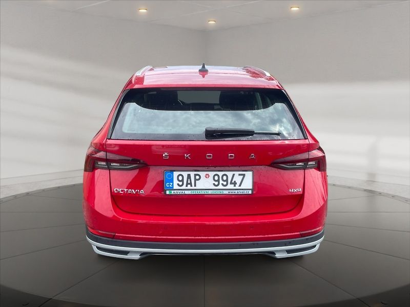 Škoda Octavia 2,0 TDI 147 Scout 4x4 DSG - fotka 5 z 11