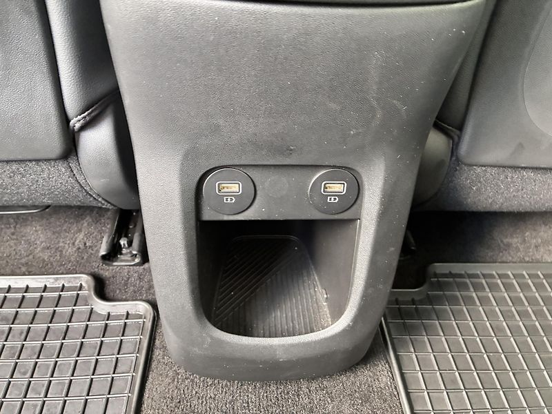 Hyundai Ioniq 5 58KWH-125KW,STYLE,ZÁRUKA,1MAJI - fotka 15 z 38