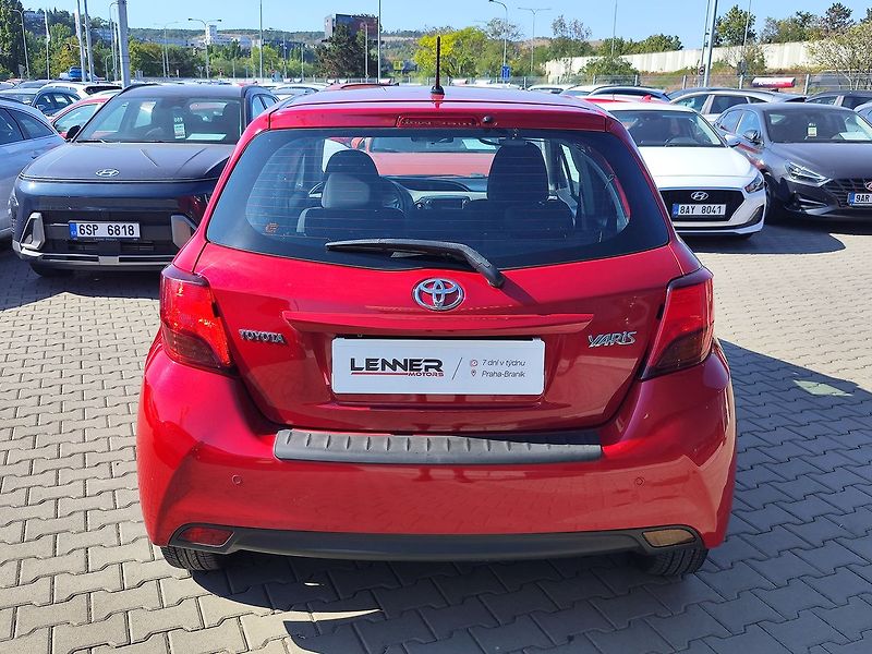 Toyota Yaris 1.33 Dual VVT-i/73kW AT Trend - fotka 6 z 25