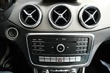 Mercedes-Benz CLA 200 1.6i AUTOMAT, FACELIFT - náhled 9