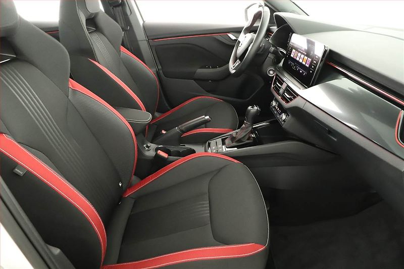 Škoda Kamiq (2020) Monte Carlo 1.5 TSI - fotka 7 z 21