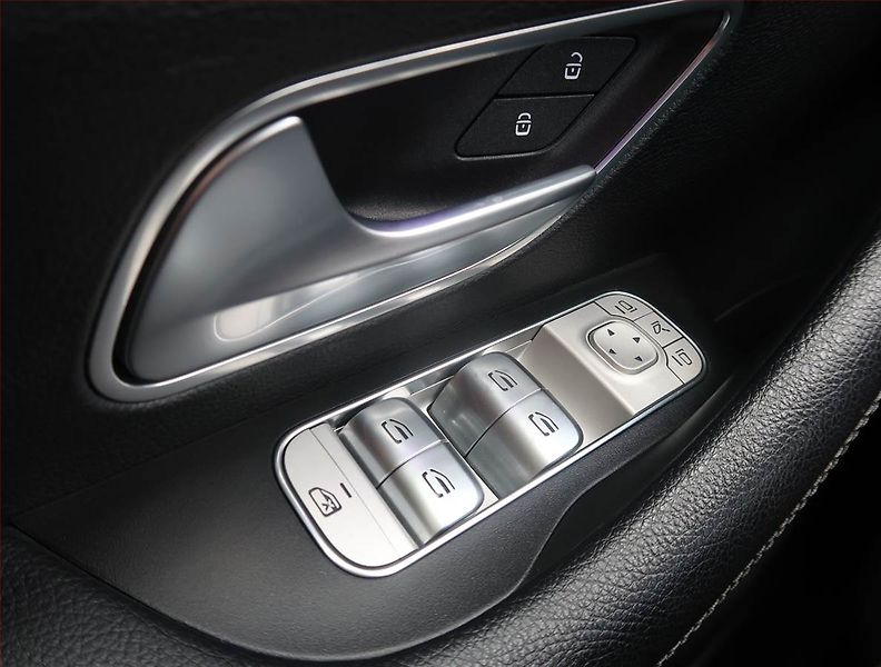 Mercedes-Benz GLE (2021) 350 de - fotka 21 z 26