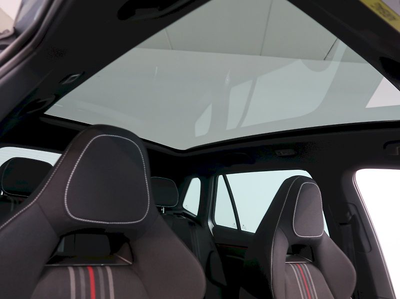 Škoda Kamiq (2025) MONTE CARLO 1.5TSI 110KW DSG P - fotka 15 z 39