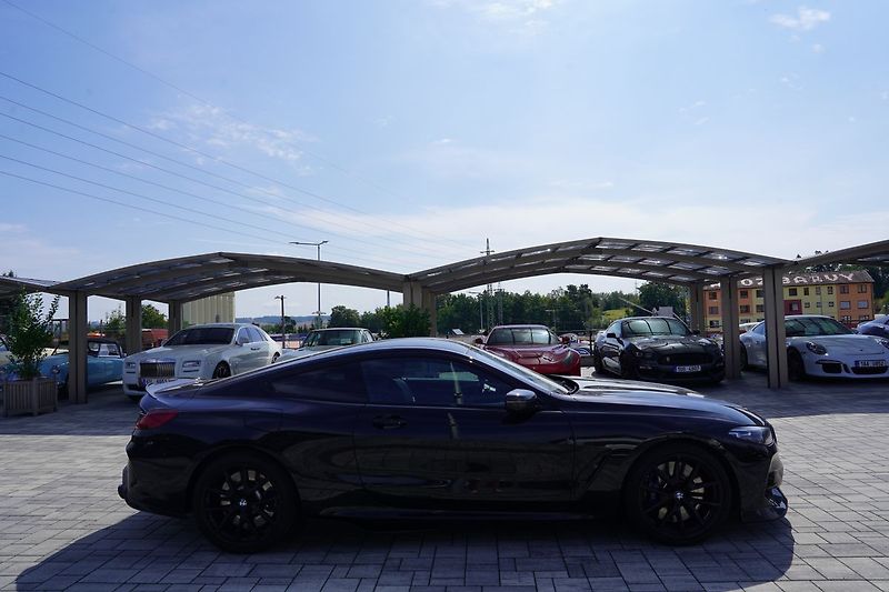 BMW M8 M850i xDrive /Laser/640 PS !! - fotka 7 z 15