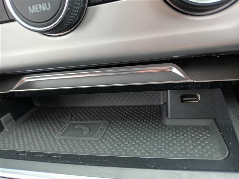 Volkswagen Passat 2,0 TDI,110kw,LED,SERVIS,TAŽNÉ - fotka 42 z 49