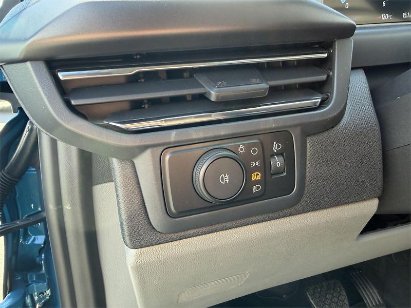 Ford Tourneo Custom (2025) Titanium X L2, Tourneo, 2.0 Ec - fotka 18 z 22