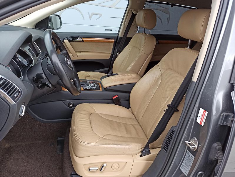 Audi Q7 3.0 TDi QUATTRO ČR SERVIS AUDI - fotka 10 z 44