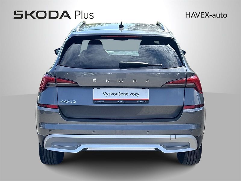 Škoda Kamiq (2023) 1.5 TSI Scoutline - fotka 30 z 30
