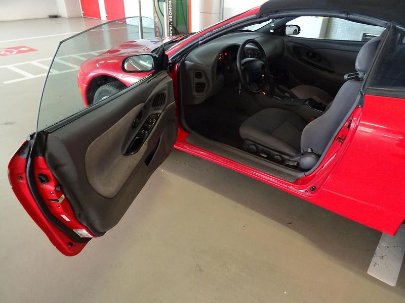 Mitsubishi Eclipse (1996) 2,4 SPYDER - fotka 7 z 32