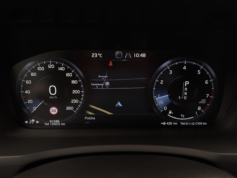 Volvo XC90 T6 AWD INSCRIPTION CZ 1.maj - fotka 17 z 47