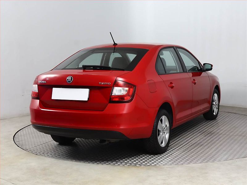 Škoda Rapid (2019) Ambition 1.0 TSI, Serv.kniha - fotka 5 z 15